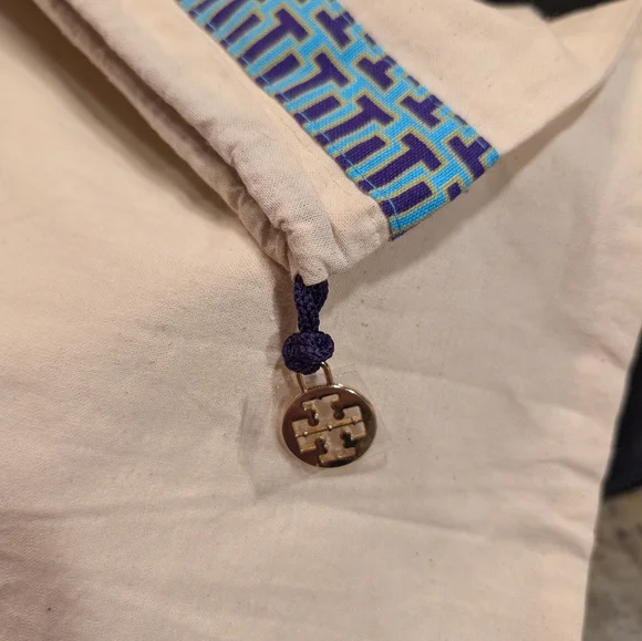 Tory Burch Large Black Ella Tote Bag Patent Logo and Matching Wallet - Picture 12 of 12